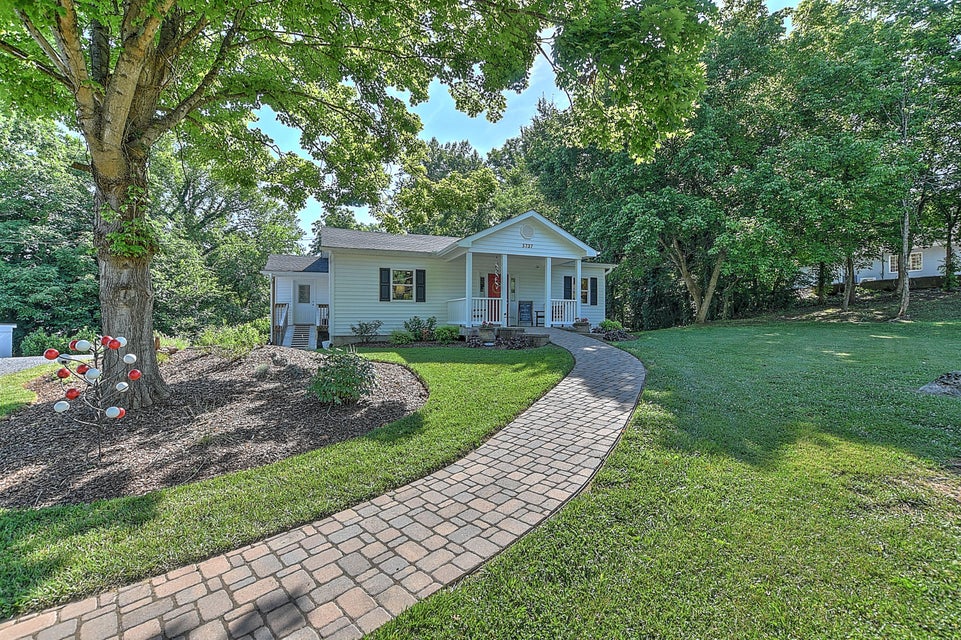 Photo #2: 5737 Fort Henry Drive