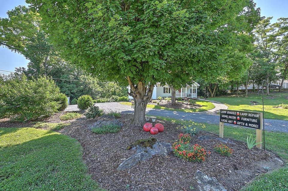 Photo #34: 5737 Fort Henry Drive
