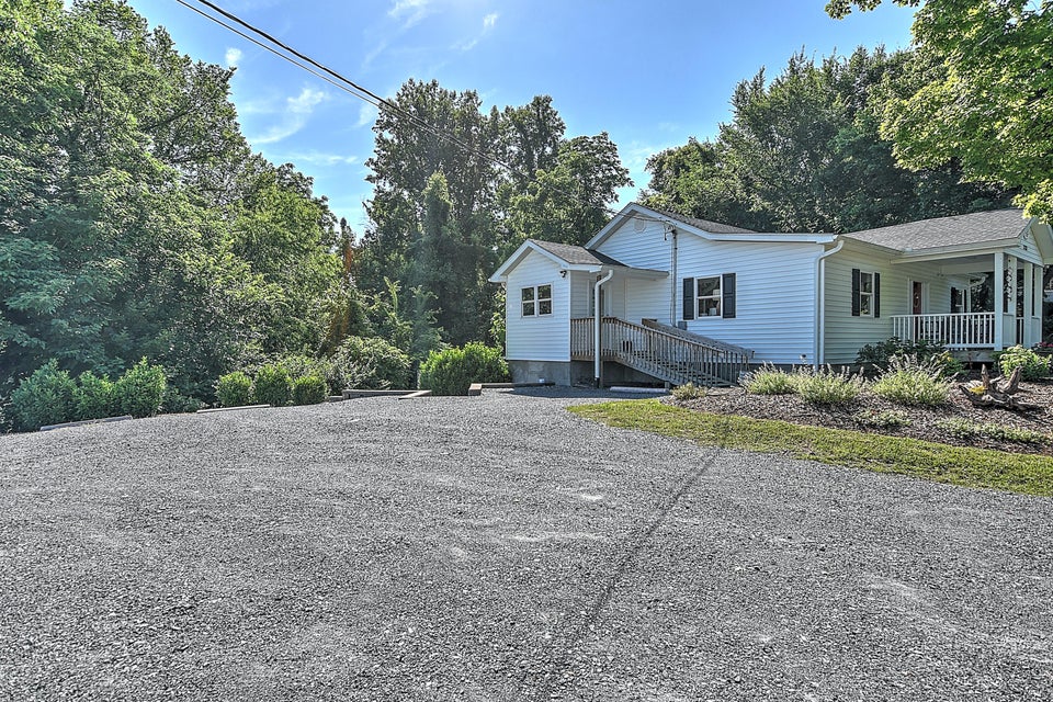 Photo #37: 5737 Fort Henry Drive
