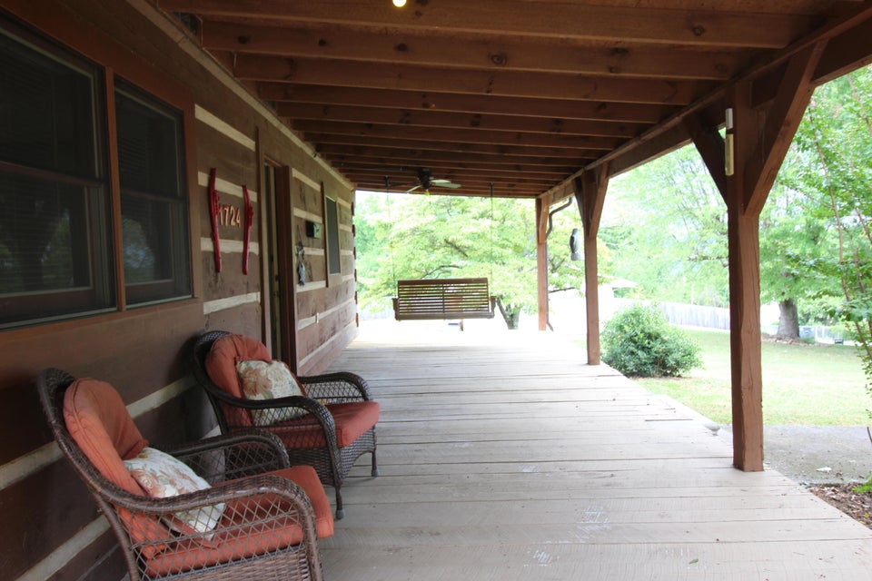 Photo #21: 1724 Lowell Drive