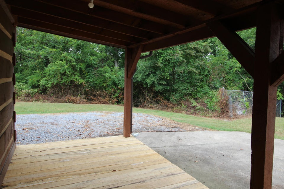 Photo #31: 1724 Lowell Drive