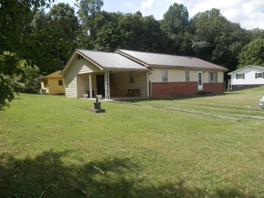 Photo #2: 252 Eagle Ridge Drive