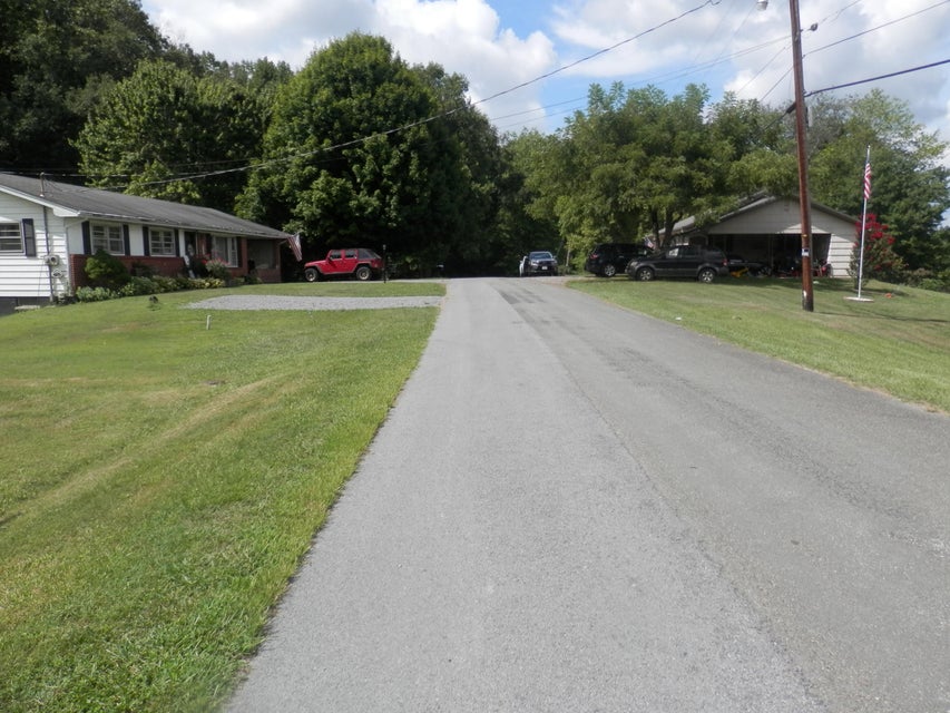 Photo #4: 252 Eagle Ridge Drive