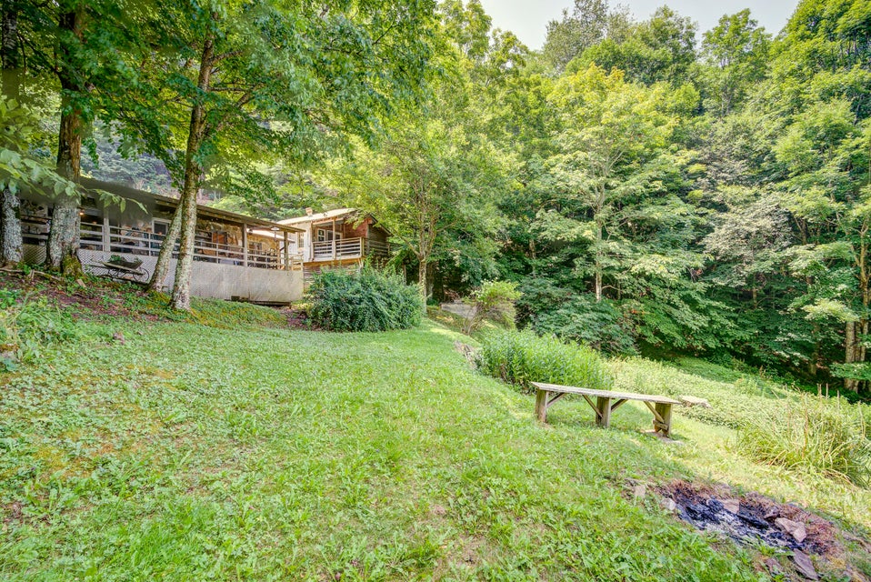 Photo #23: 117 Rustic Log Cabin Lane