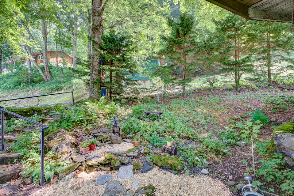 Photo #27: 117 Rustic Log Cabin Lane