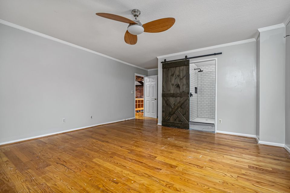 Photo #38: 2300 Camelot Circle