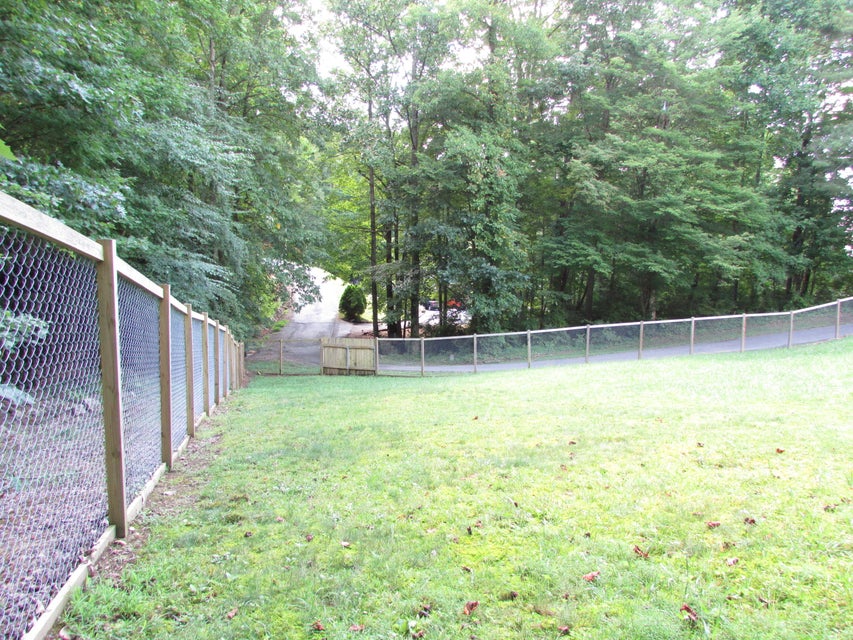 Photo #16: 144 Log Cabin Road
