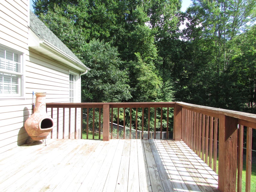 Photo #18: 144 Log Cabin Road