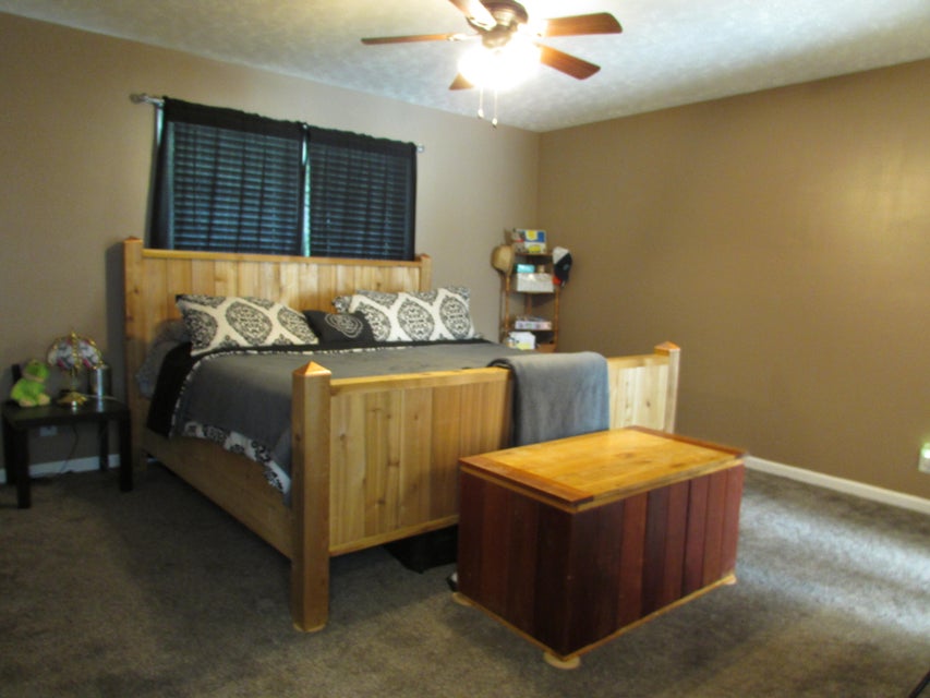 Photo #40: 144 Log Cabin Road