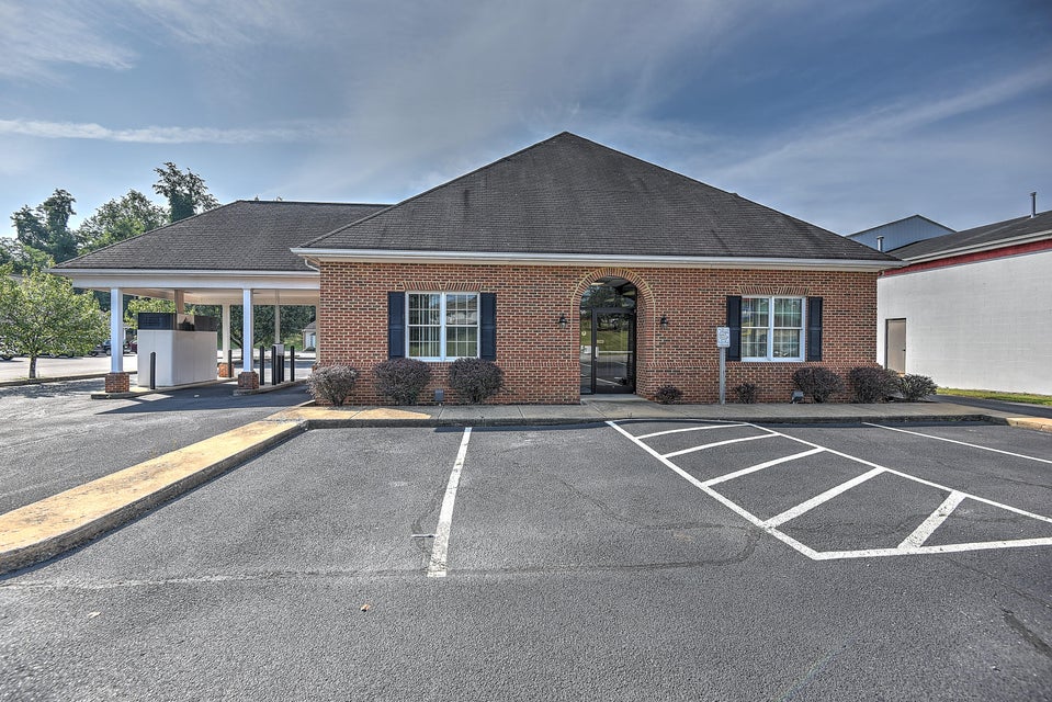 Photo #10: 966 Main Street