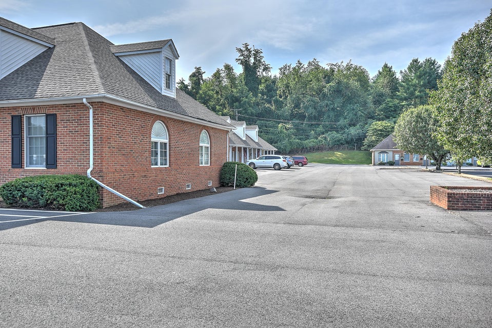 Photo #6: 966 Main Street