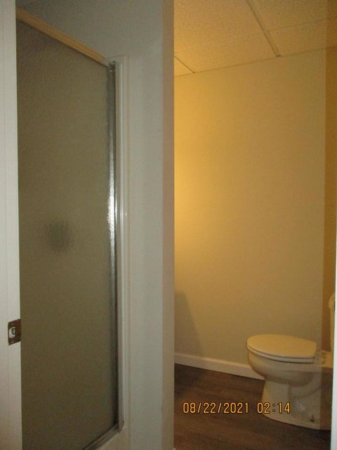 Photo #33: 252 Overhill Drive