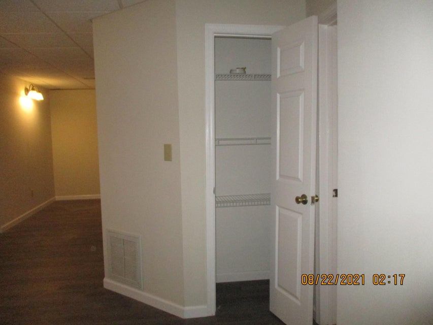 Photo #38: 252 Overhill Drive
