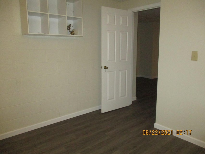 Photo #41: 252 Overhill Drive
