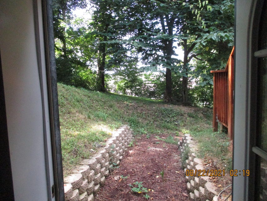 Photo #45: 252 Overhill Drive