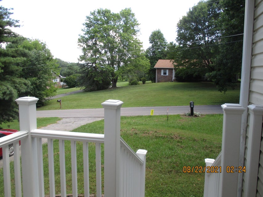 Photo #5: 252 Overhill Drive