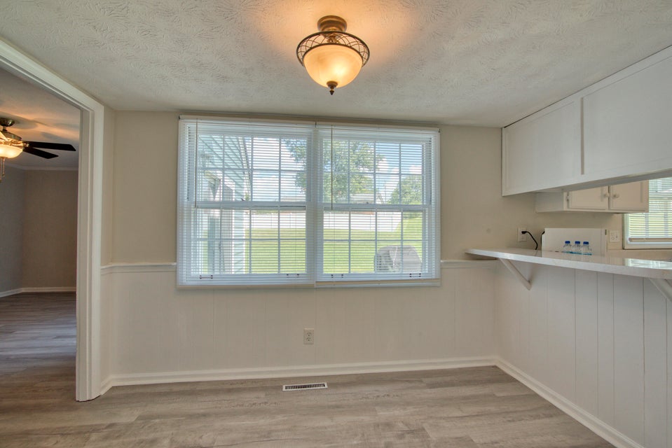 Photo #15: 2208 Cloverdale Road