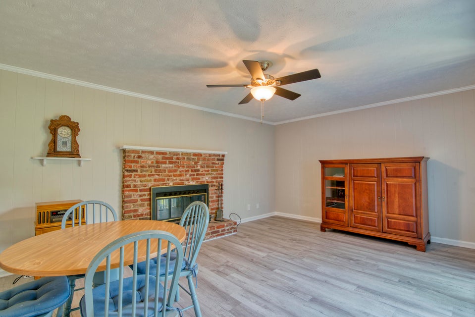 Photo #16: 2208 Cloverdale Road