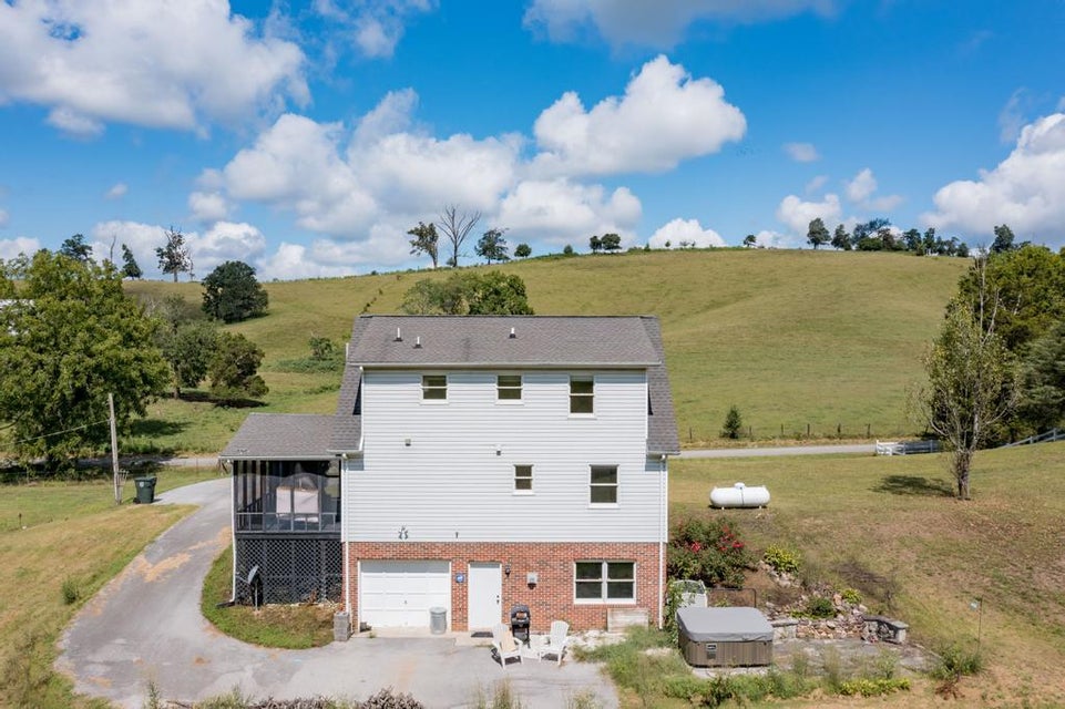 Photo #3: 776 Glendale Road