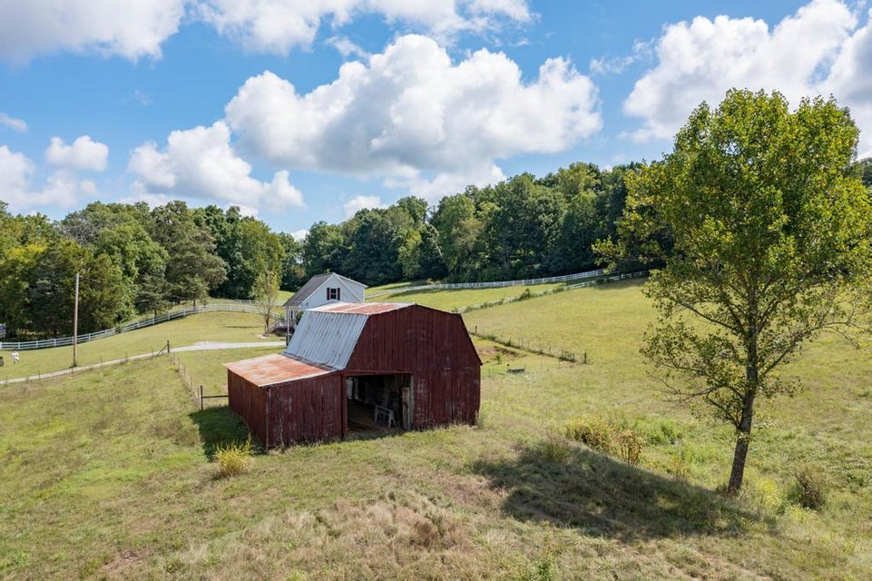 Photo #33: 776 Glendale Road