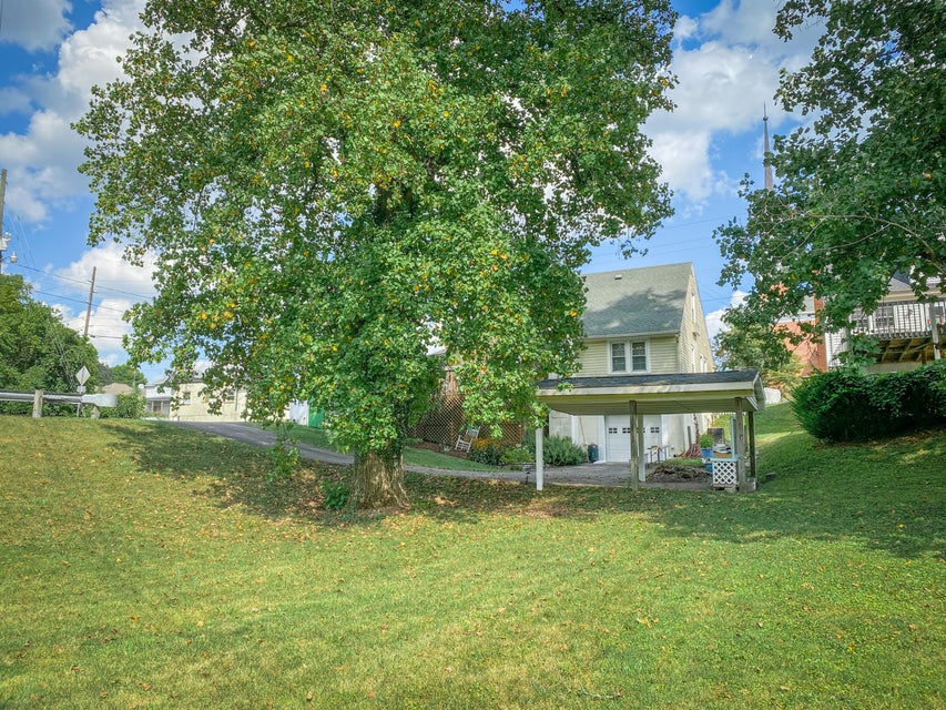 Photo #45: 800 Southside Avenue