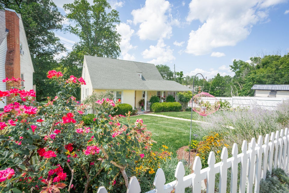 Photo #6: 800 Southside Avenue