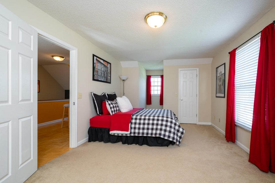 Photo #26: 2340 Louita Avenue