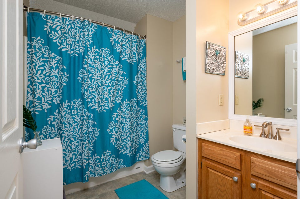 Photo #35: 2340 Louita Avenue