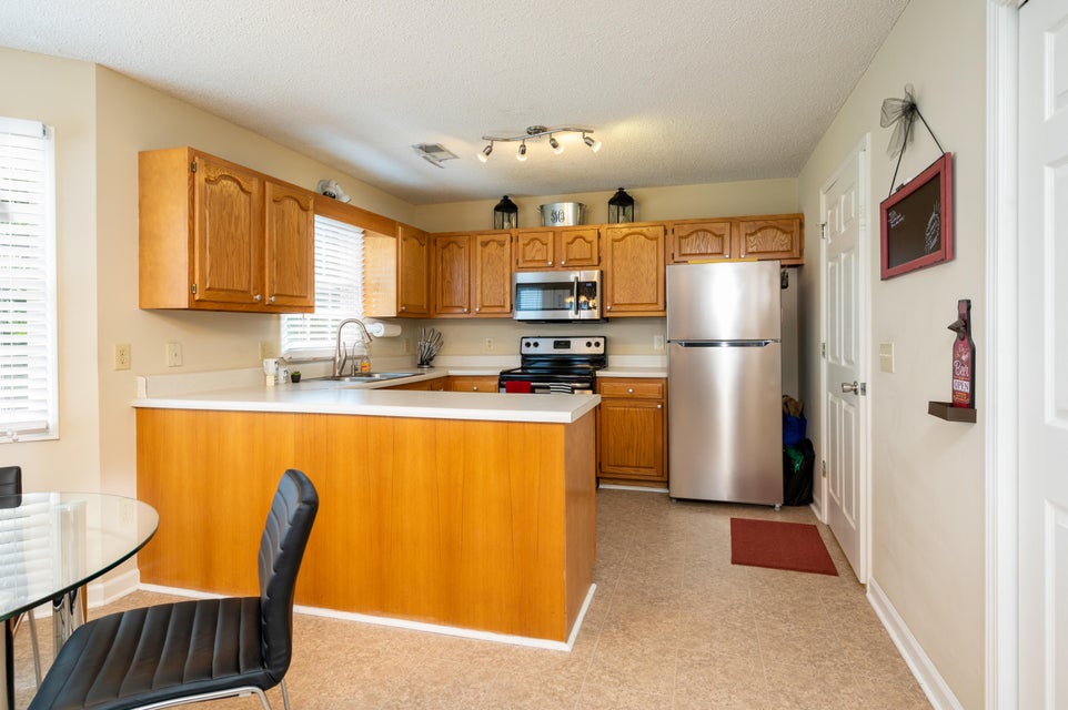 Photo #13: 2340 Louita Avenue