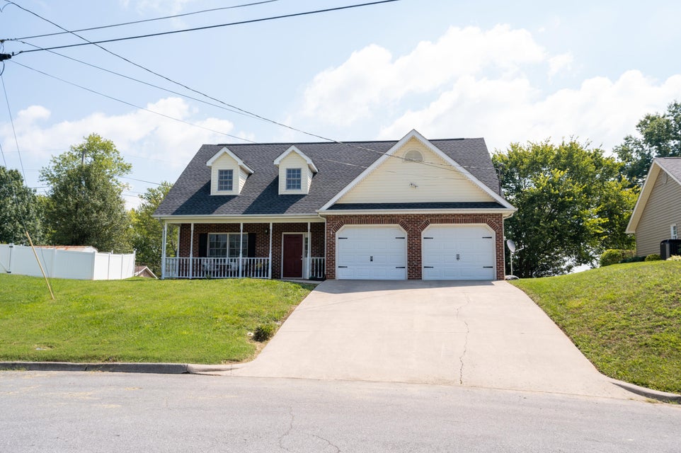 Photo #2: 2340 Louita Avenue