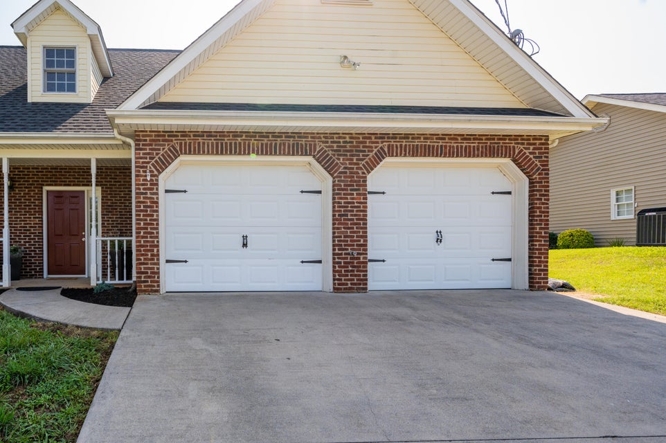 Photo #4: 2340 Louita Avenue