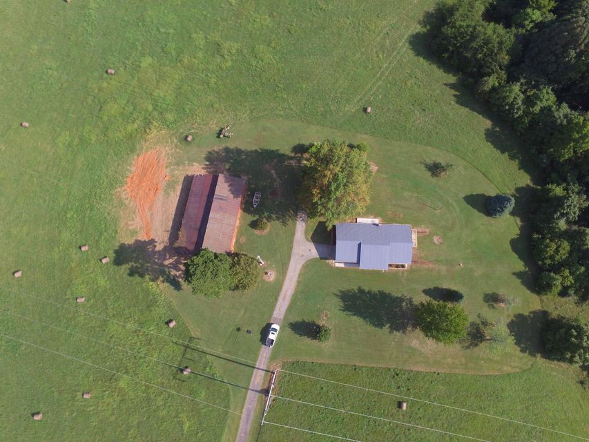 Photo #31: 880 Newman Hollow Road