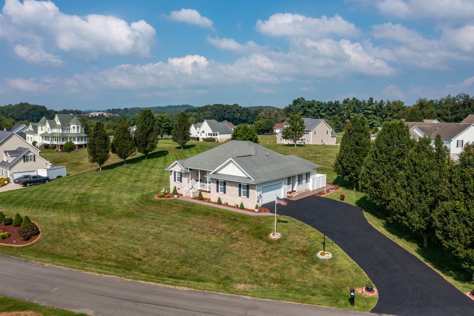 Photo #3: 17159 County Cork Lane