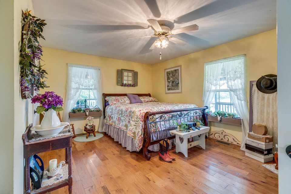 Photo #22: 715 Gilbreath Road