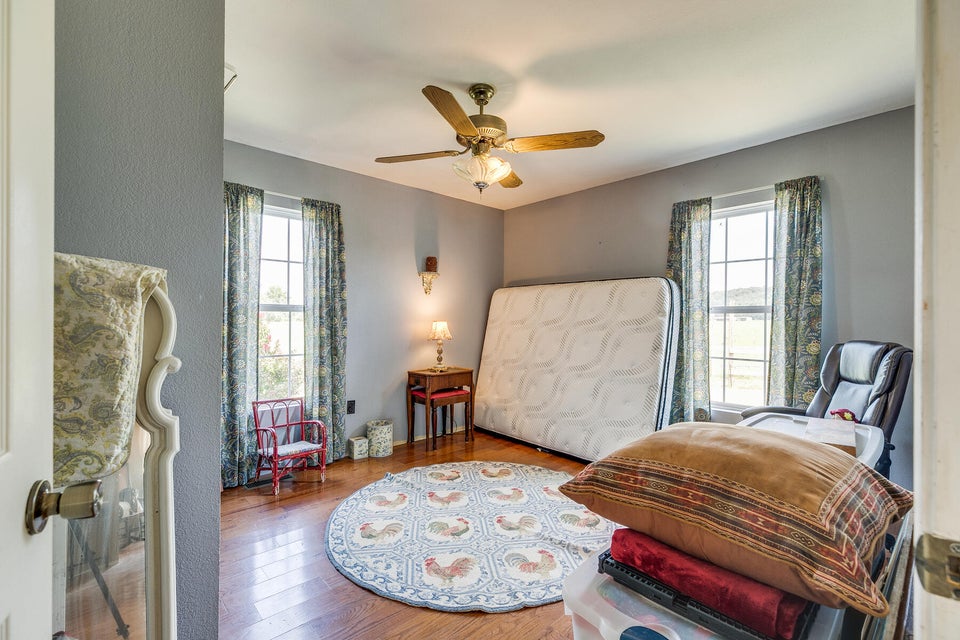Photo #29: 715 Gilbreath Road
