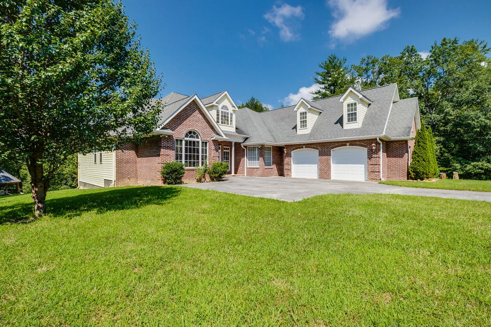 Photo #3: 3914 Turkey Trace Way