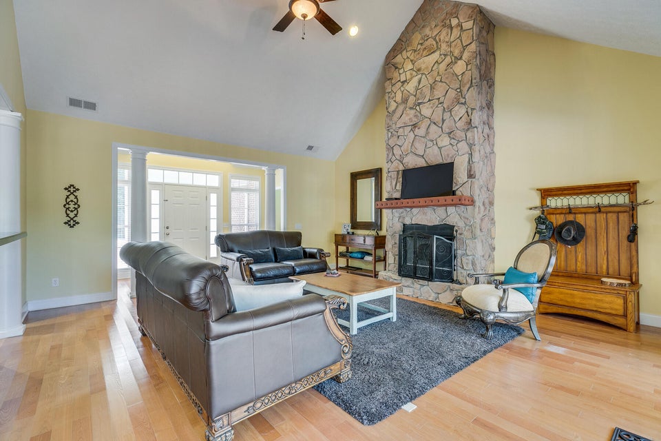 Photo #13: 3914 Turkey Trace Way