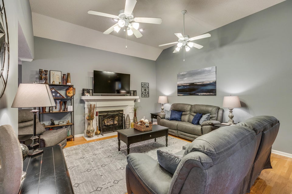 Photo #6: 236 Wiltshire Drive
