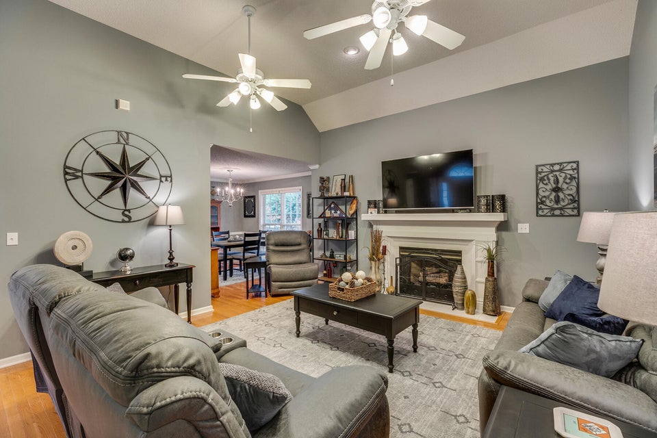 Photo #7: 236 Wiltshire Drive