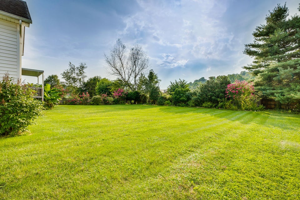 Photo #34: 236 Wiltshire Drive