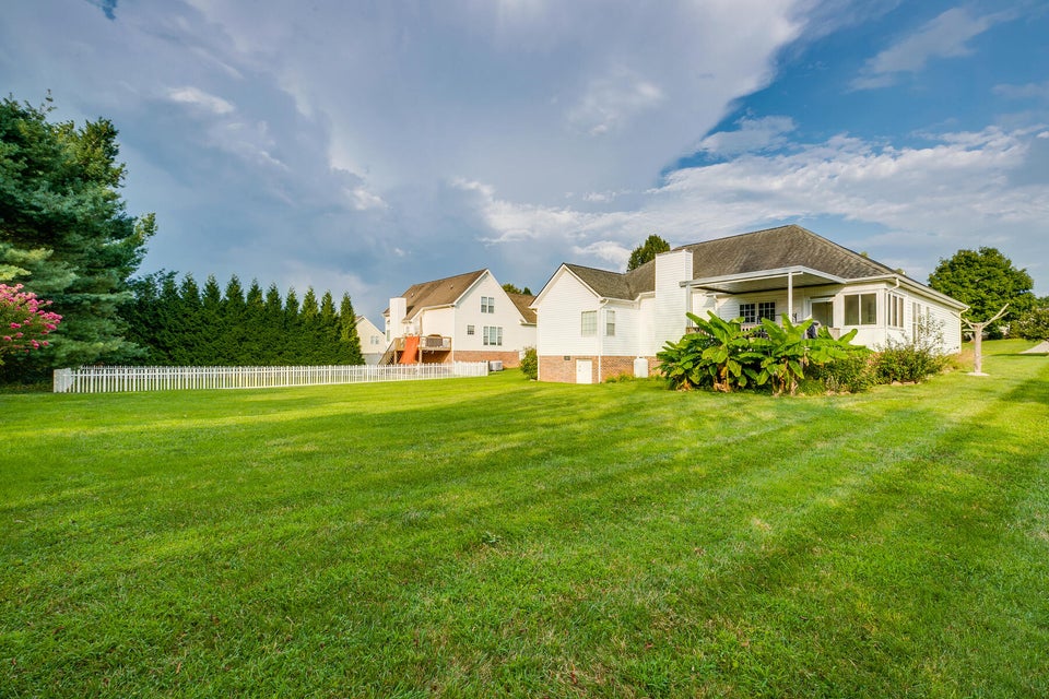 Photo #37: 236 Wiltshire Drive