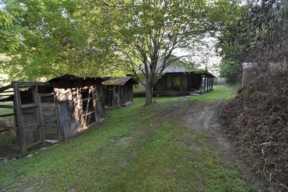 Photo #28: 616 Sinks Road