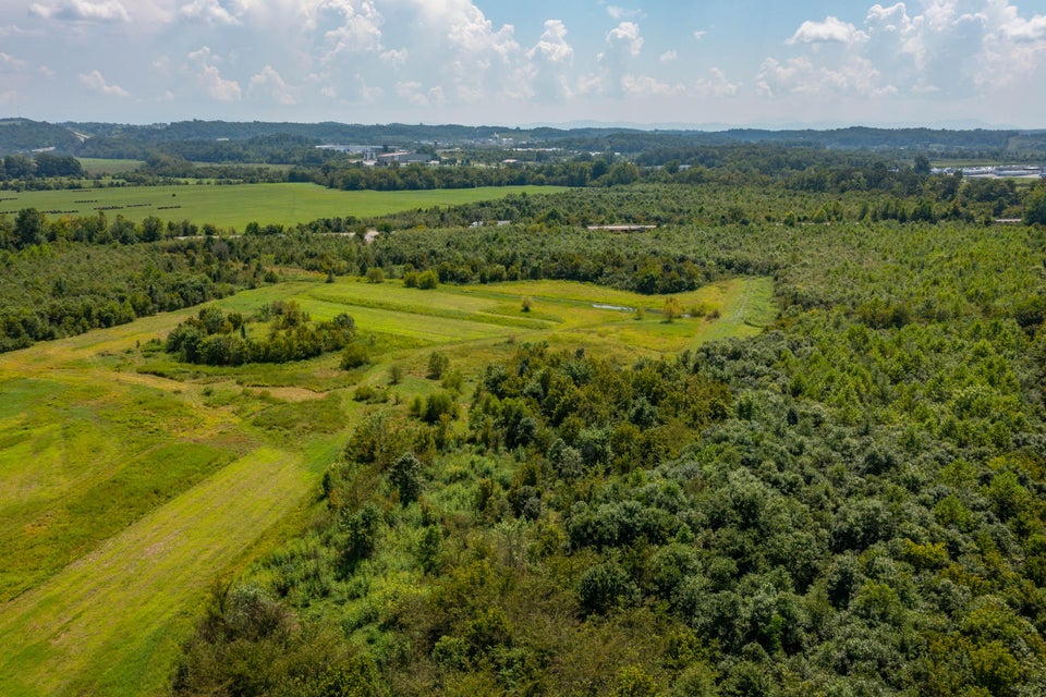 Photo #17: 2130-2190 Pottertown Road
