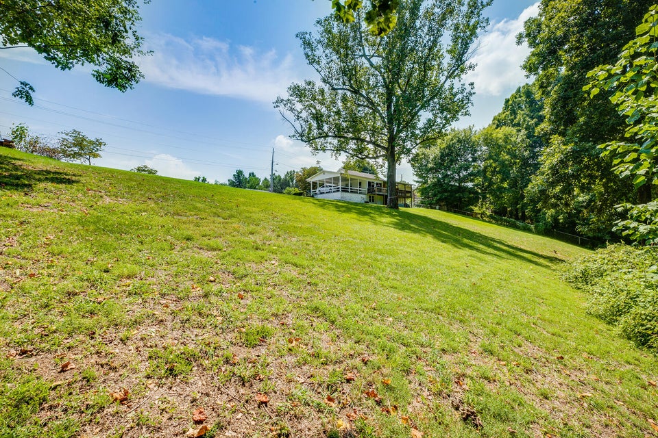 Photo #15: 4184 Skyland Drive