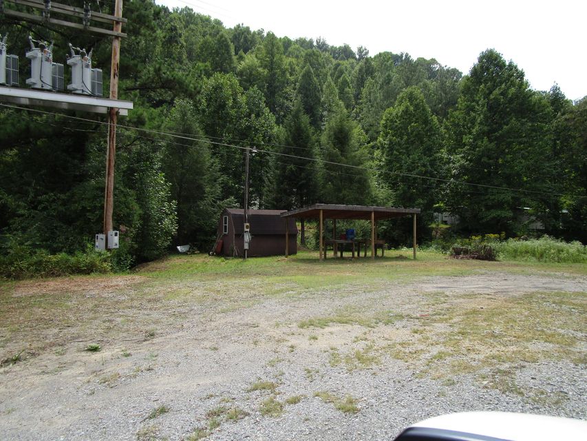 Photo #47: 1646 Dickenson Highway