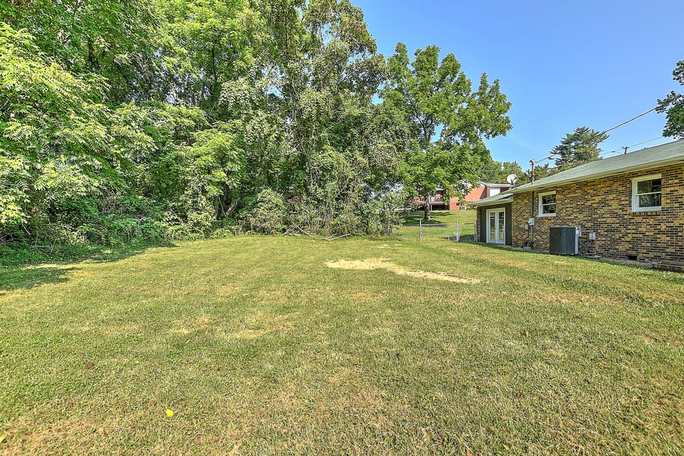 Photo #30: 1802 Presswood Road