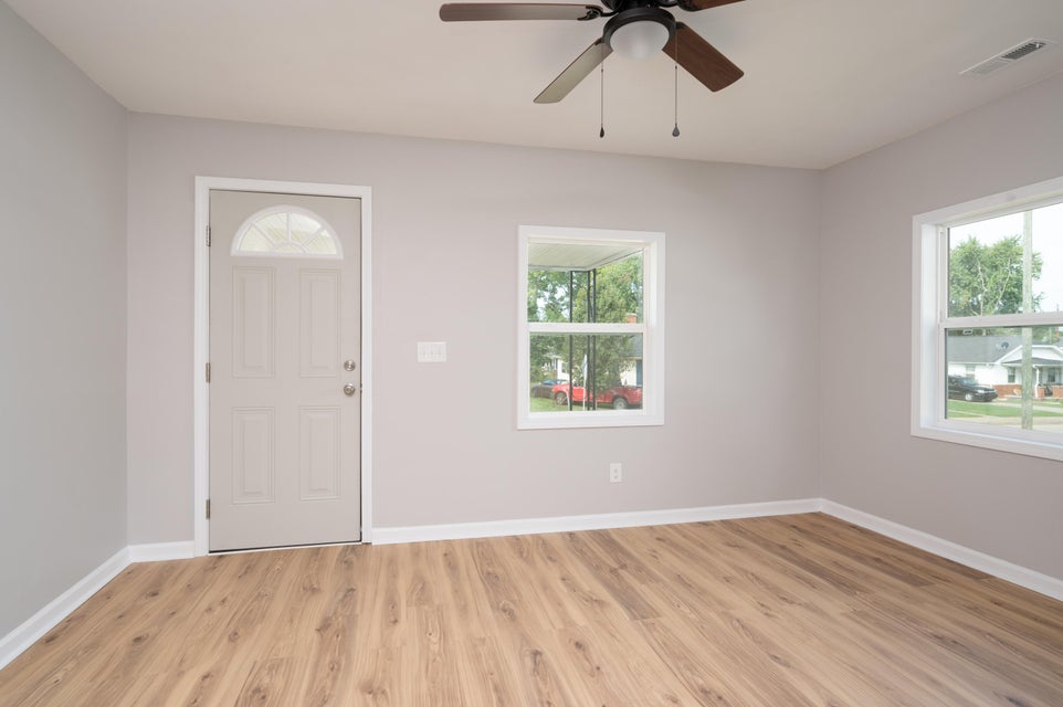 Photo #12: 1346 Sevier Avenue