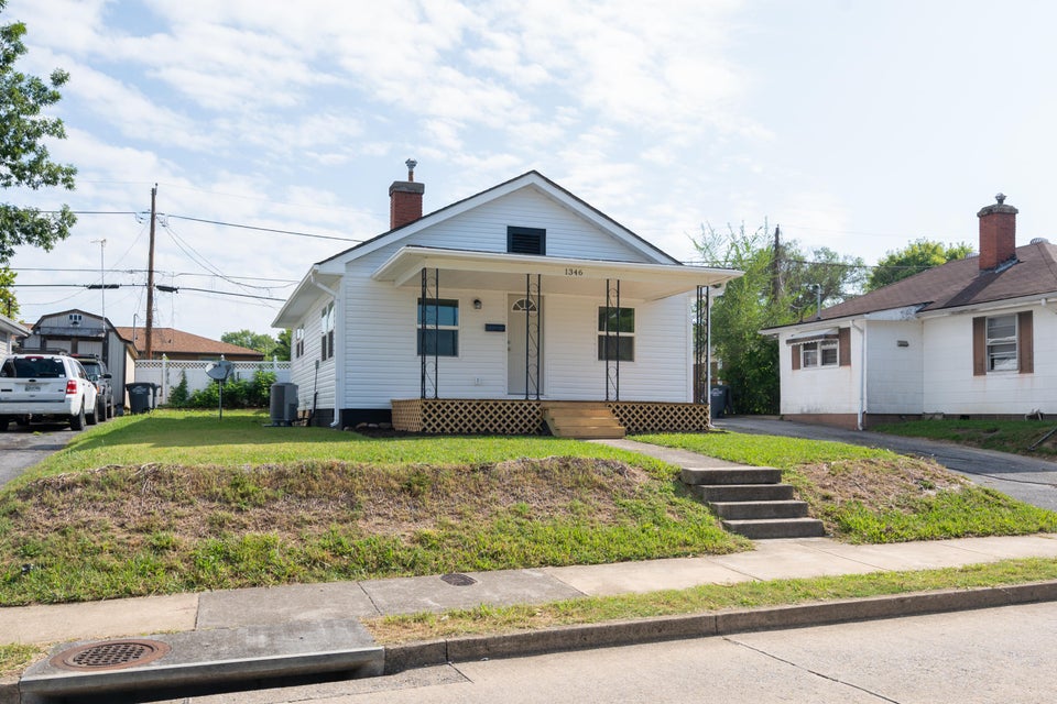 Photo #33: 1346 Sevier Avenue