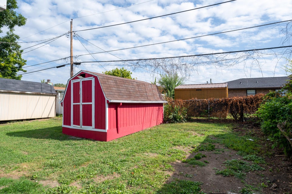 Photo #36: 1346 Sevier Avenue