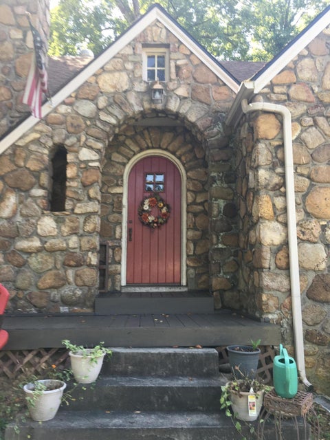 Photo #10: 539 North Street